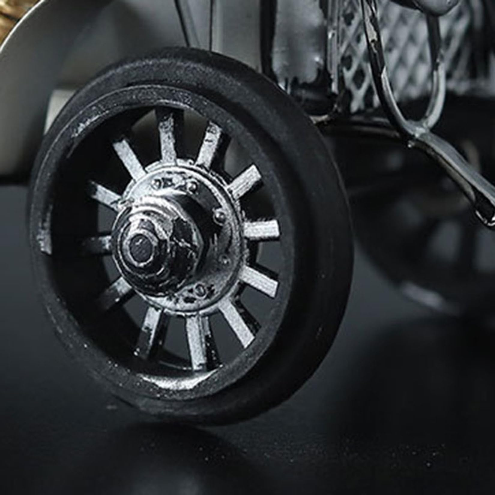 アンティーク車　インテリア雑貨 Amazon.co.jp: [dhiuebc] 古い車 クラシックカー レトロ 金属